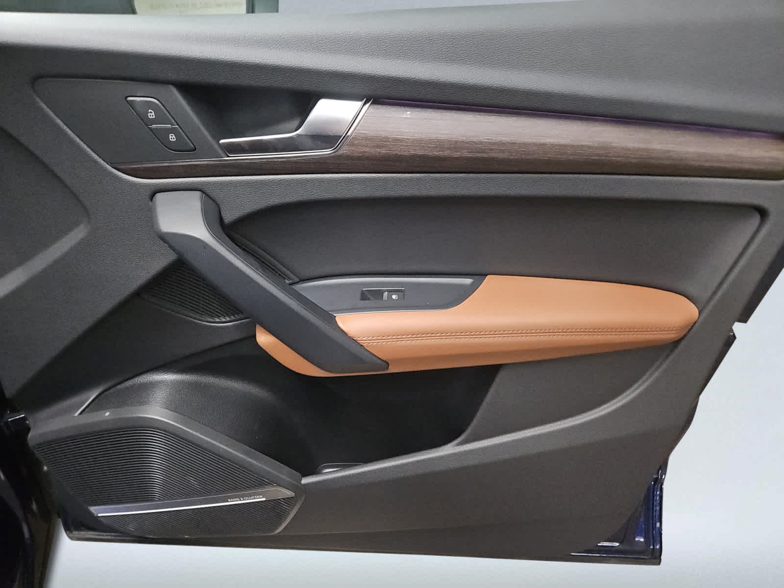 used 2025 Audi Q5 car, priced at $42,998