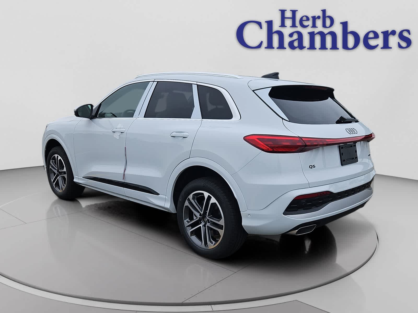 new 2025 Audi Q5 car, priced at $57,775