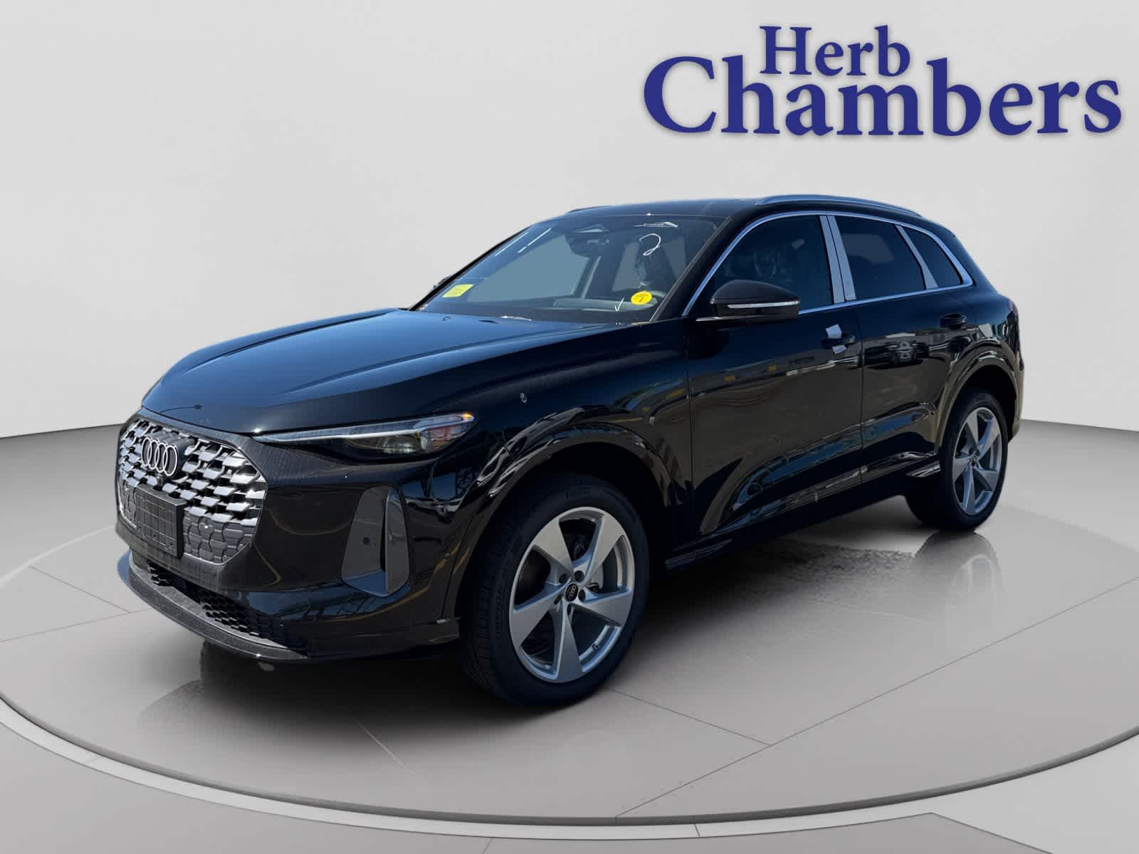 new 2025 Audi Q5 car, priced at $60,630