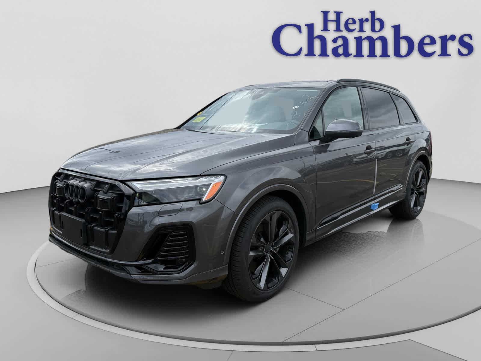 new 2026 Audi Q7 car, priced at $78,445