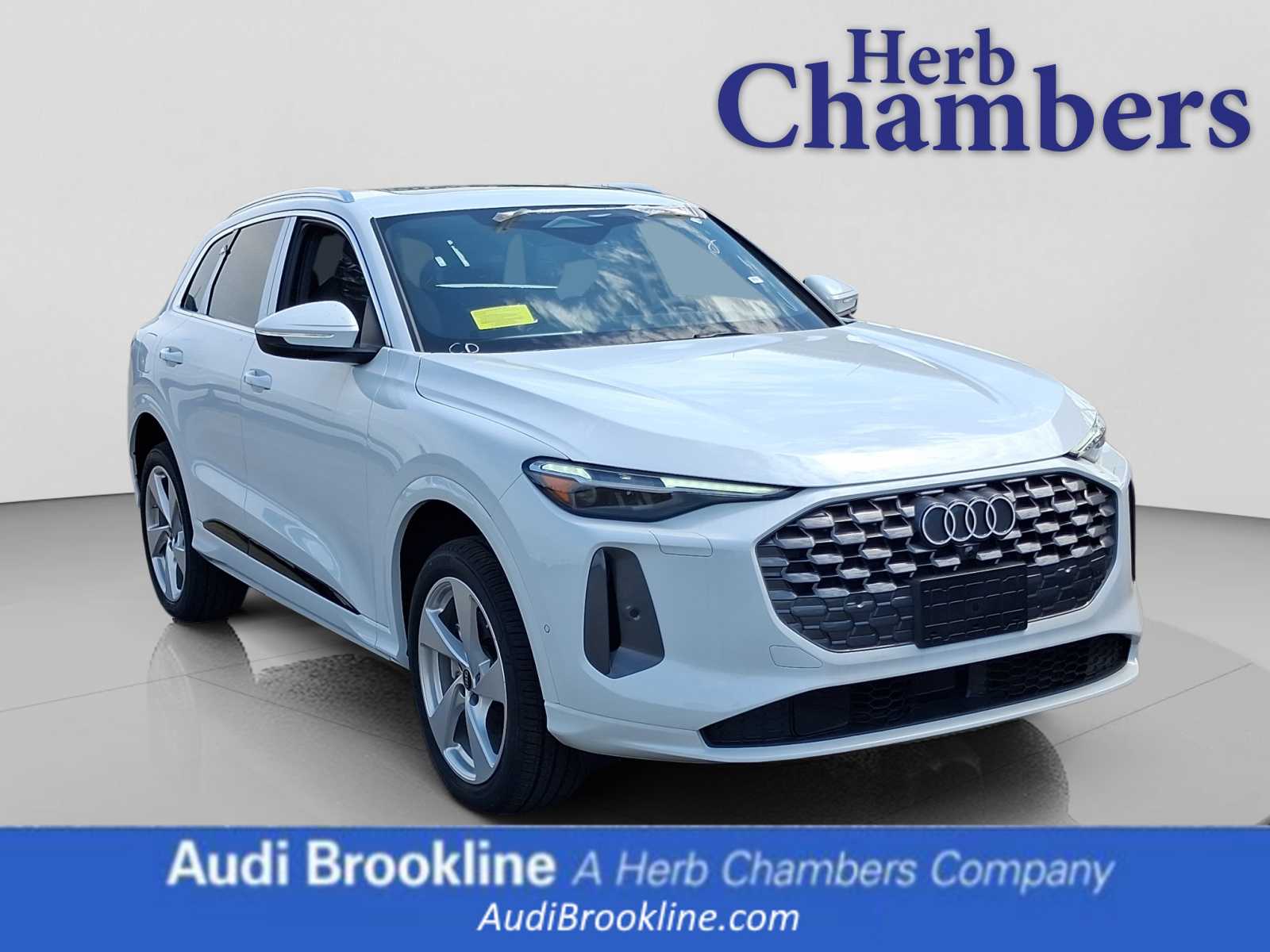 new 2025 Audi Q5 car, priced at $55,780