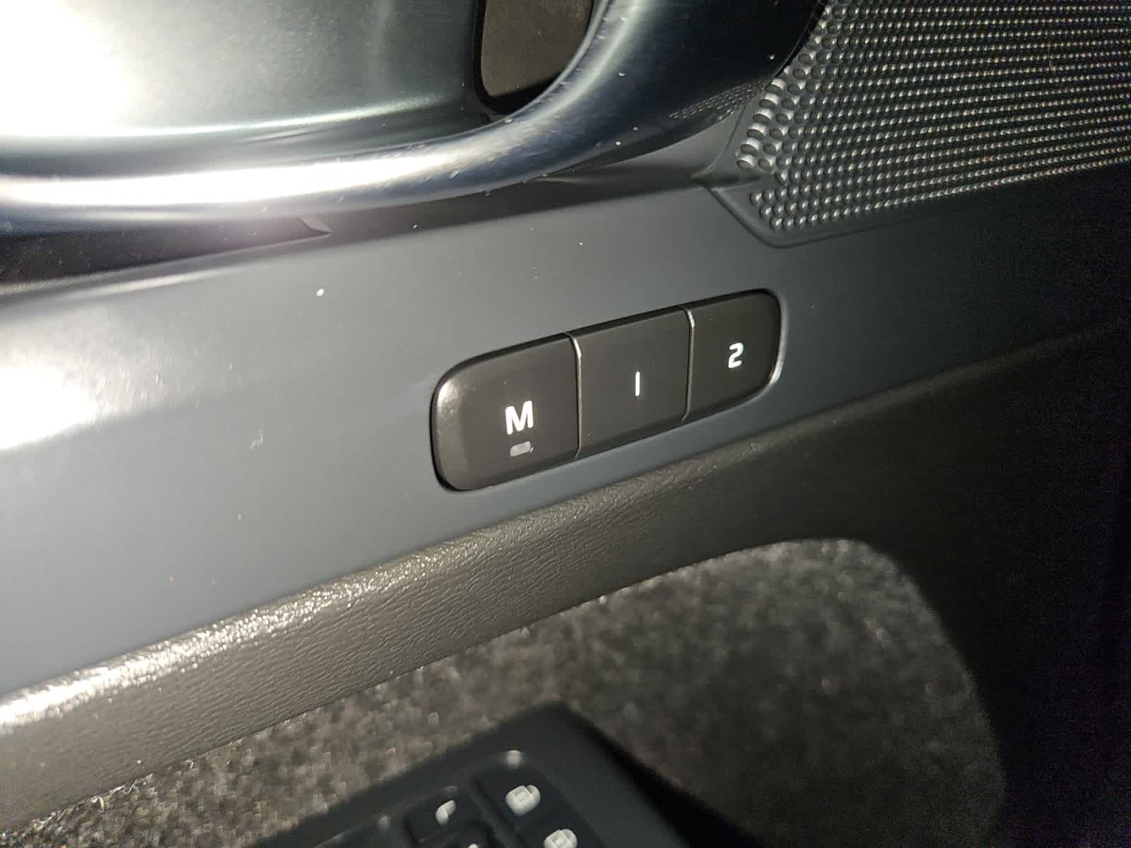 used 2024 Volvo XC40 Recharge Pure Electric car, priced at $34,598