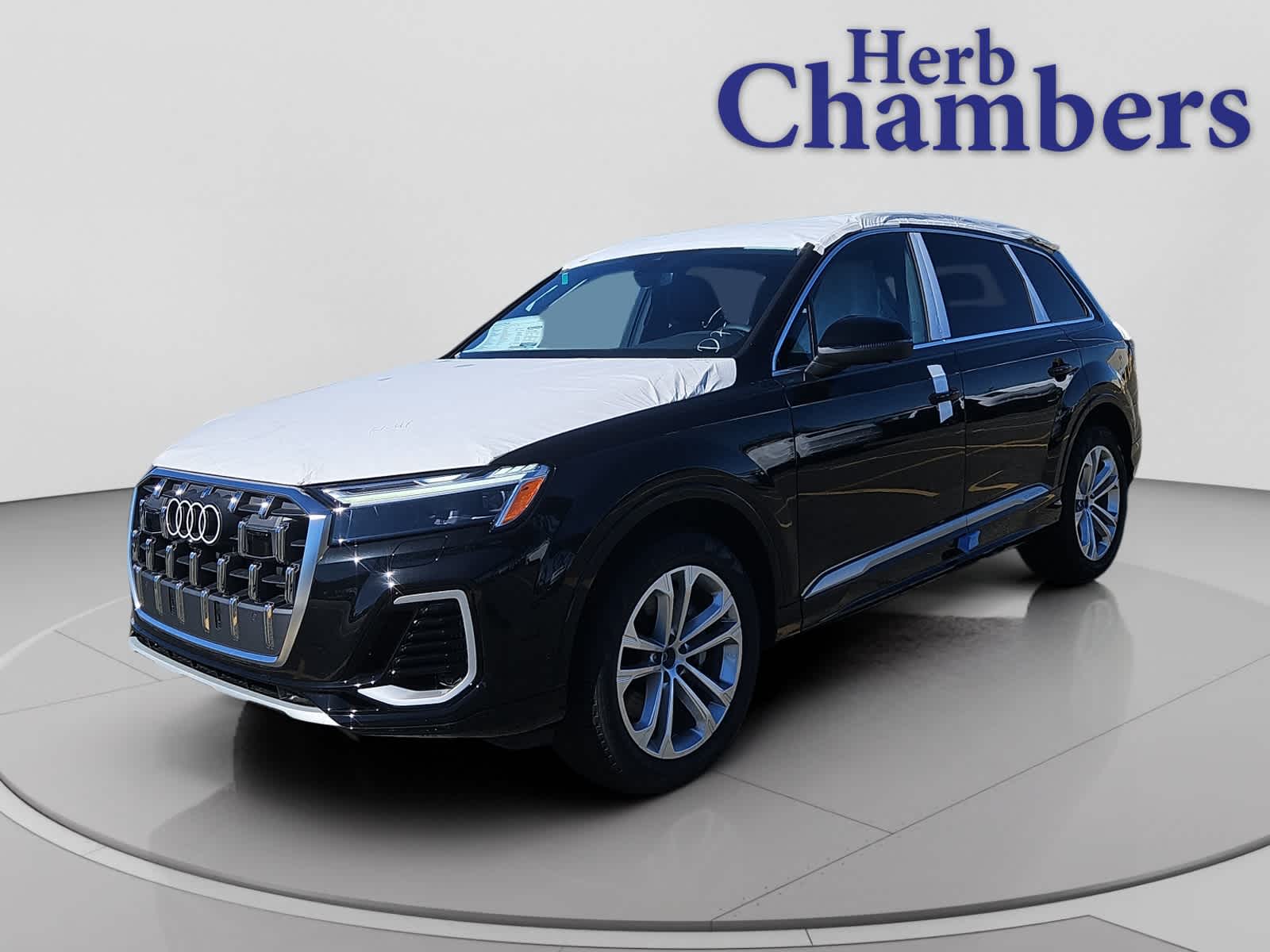 new 2026 Audi Q7 car, priced at $76,445