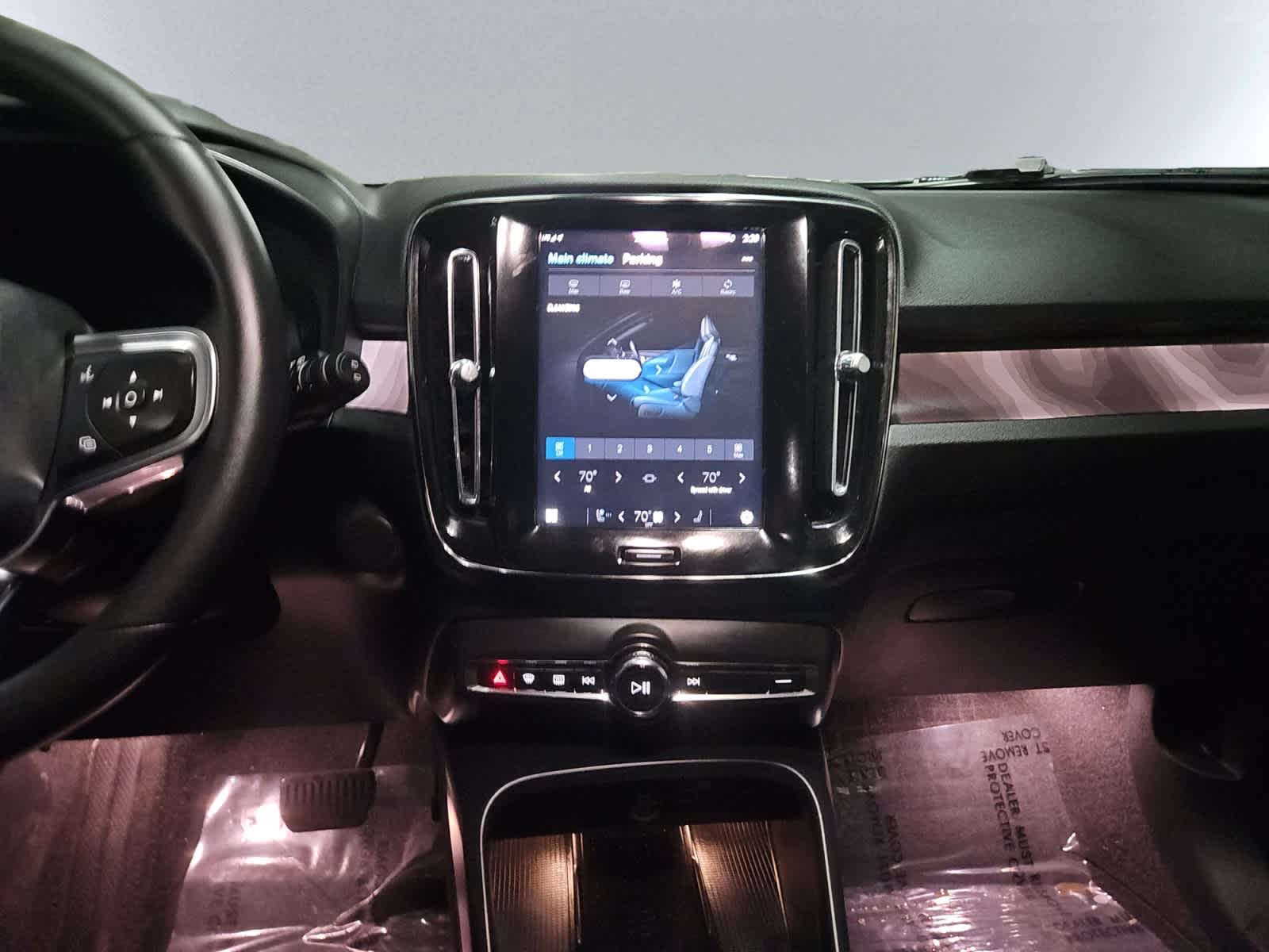 used 2024 Volvo XC40 Recharge Pure Electric car, priced at $34,598