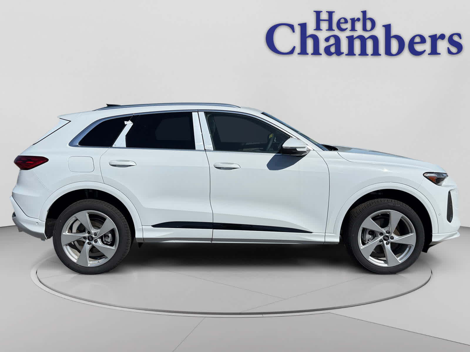 new 2025 Audi Q5 car, priced at $60,630