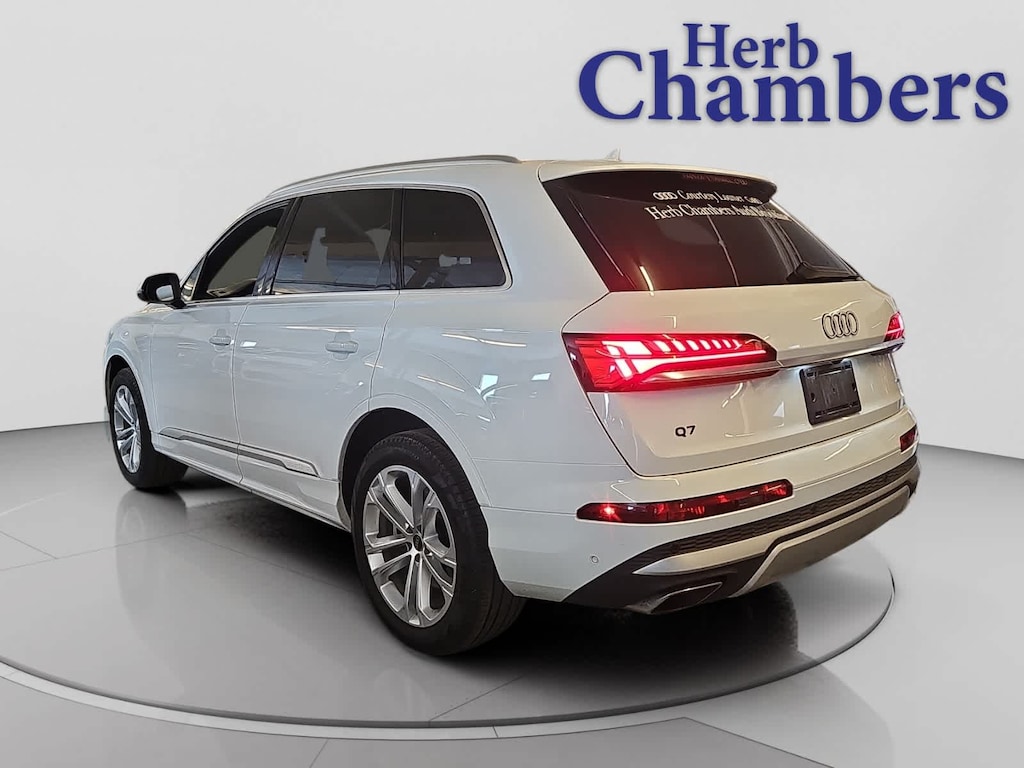 Certified 2025 Audi Q7 Premium SUV