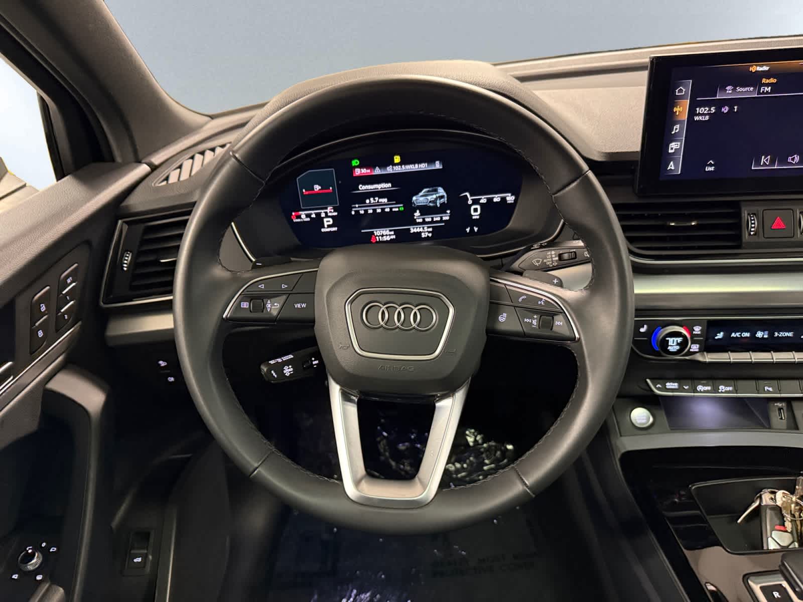 used 2025 Audi Q5 car, priced at $35,998