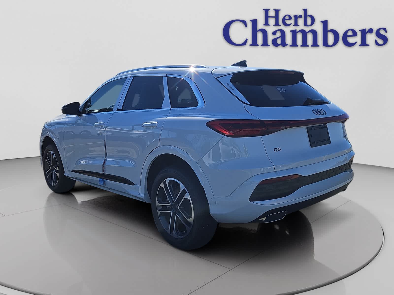 new 2025 Audi Q5 car, priced at $57,775