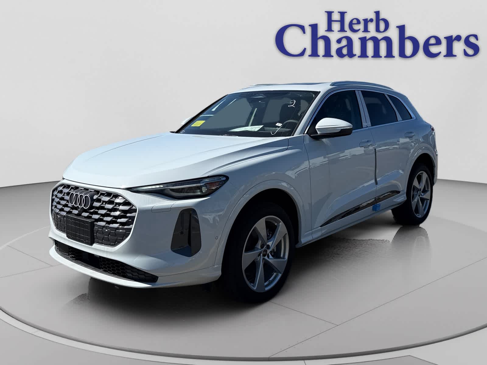 new 2025 Audi Q5 car, priced at $60,630