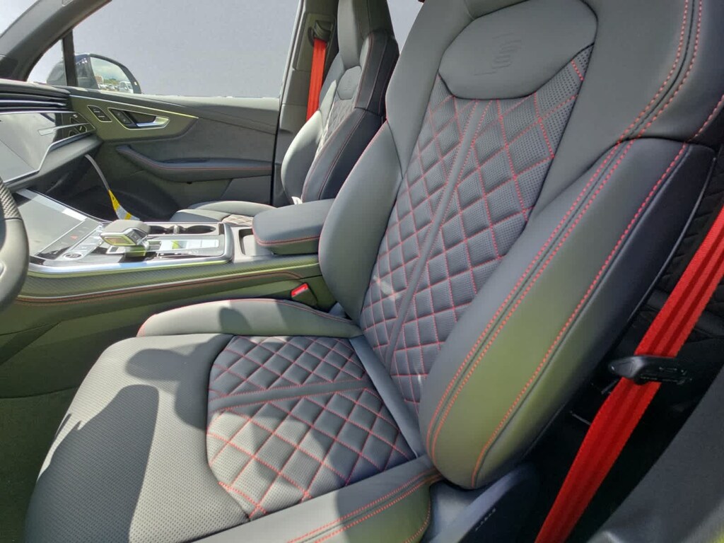 New 2026 Audi Q7 S Line Prestige SUV