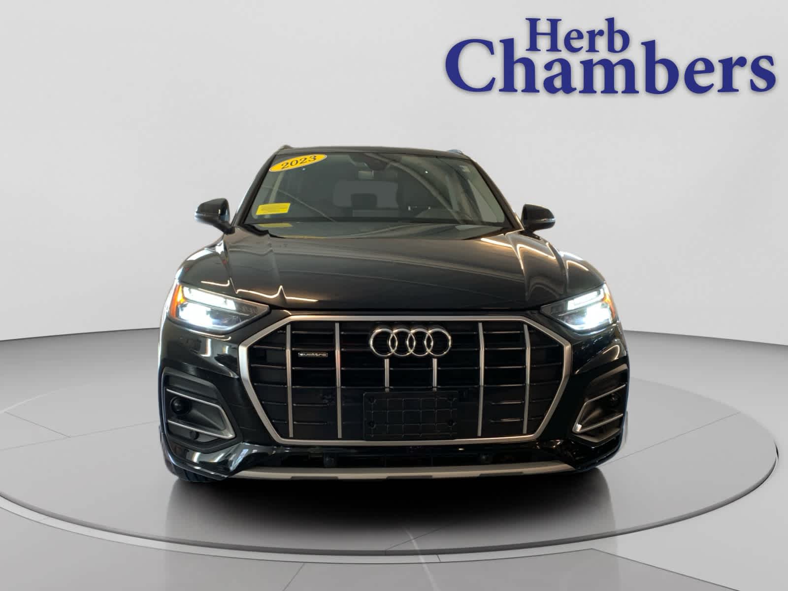 2023 Audi Q5 Premium photo 2