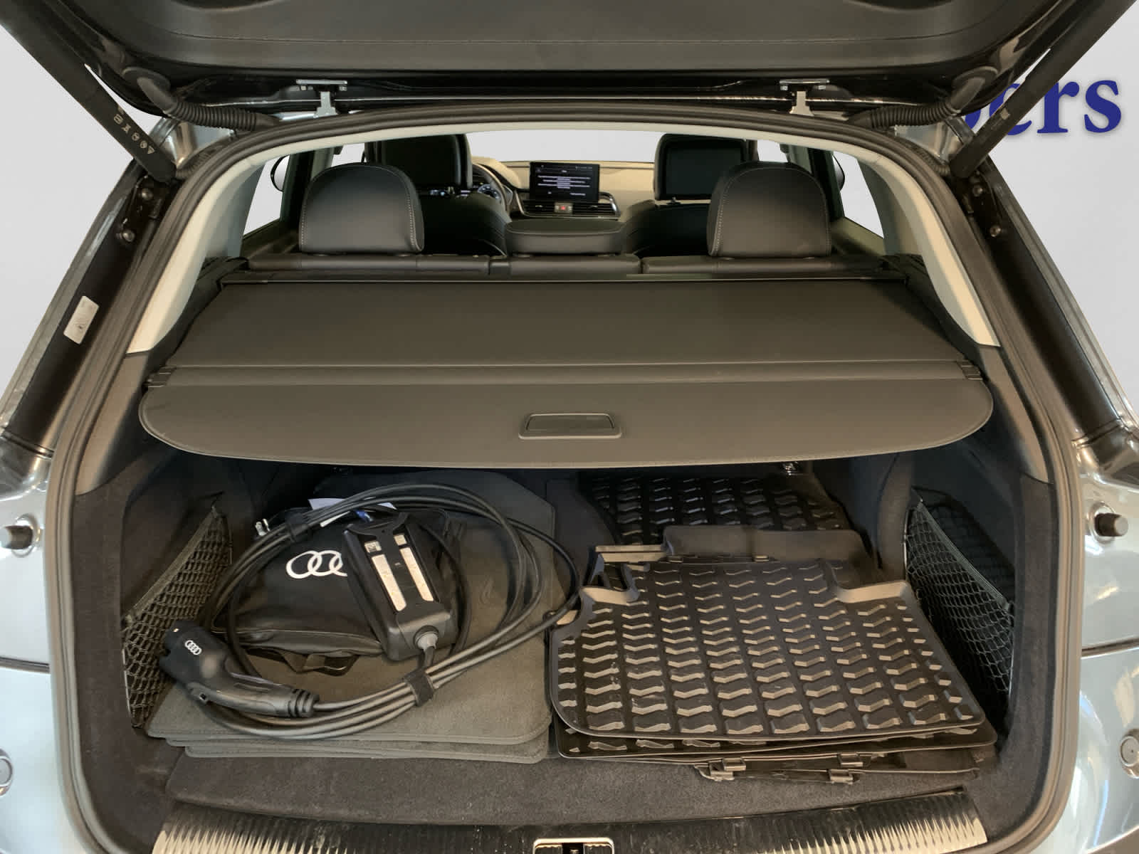 2025 Audi Q5 S line Premium Plus photo 4