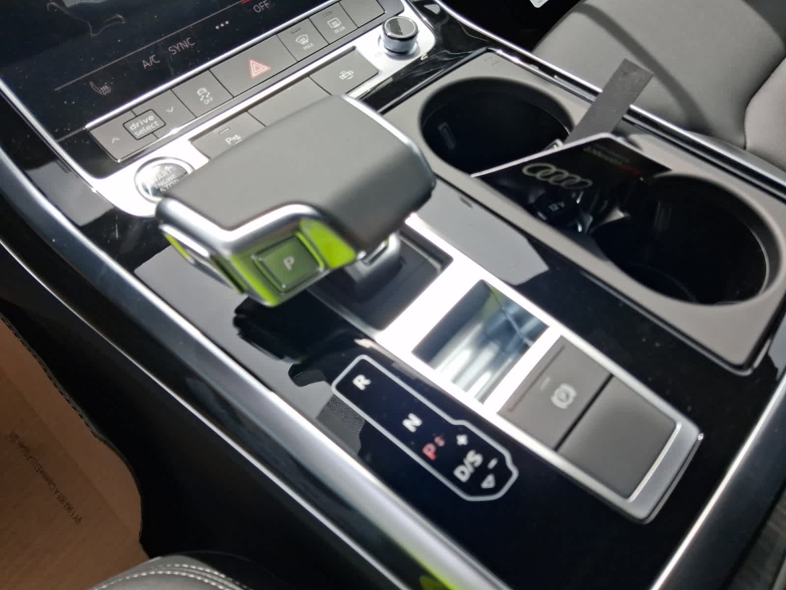 new 2026 Audi Q7 car, priced at $68,045