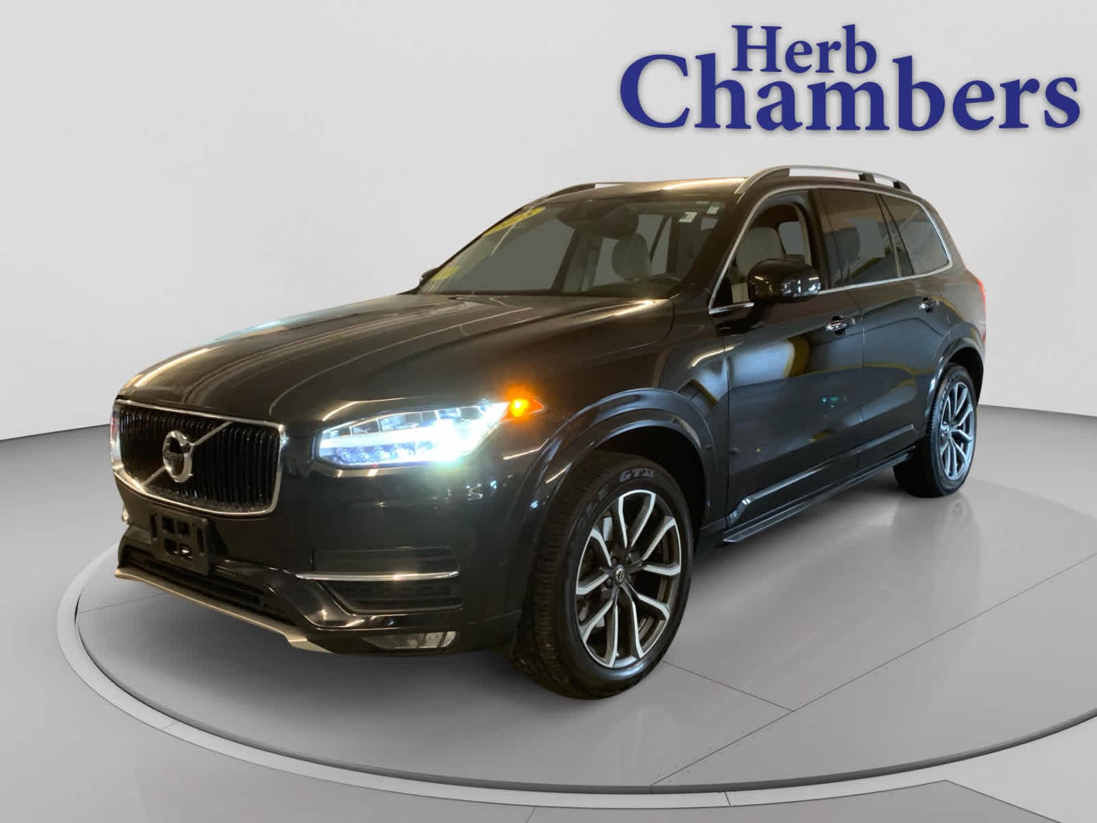 used 2018 Volvo XC90 car, priced at $19,598
