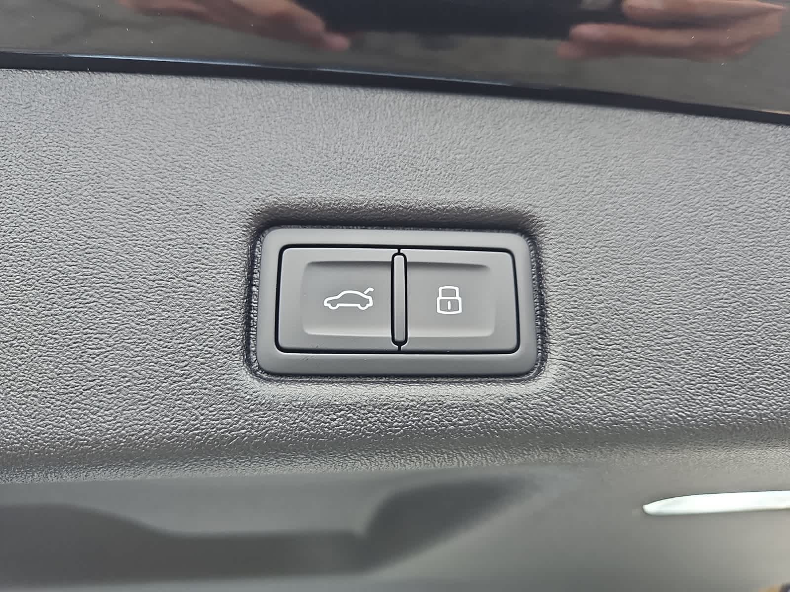 new 2025 Audi Q5 car, priced at $61,430