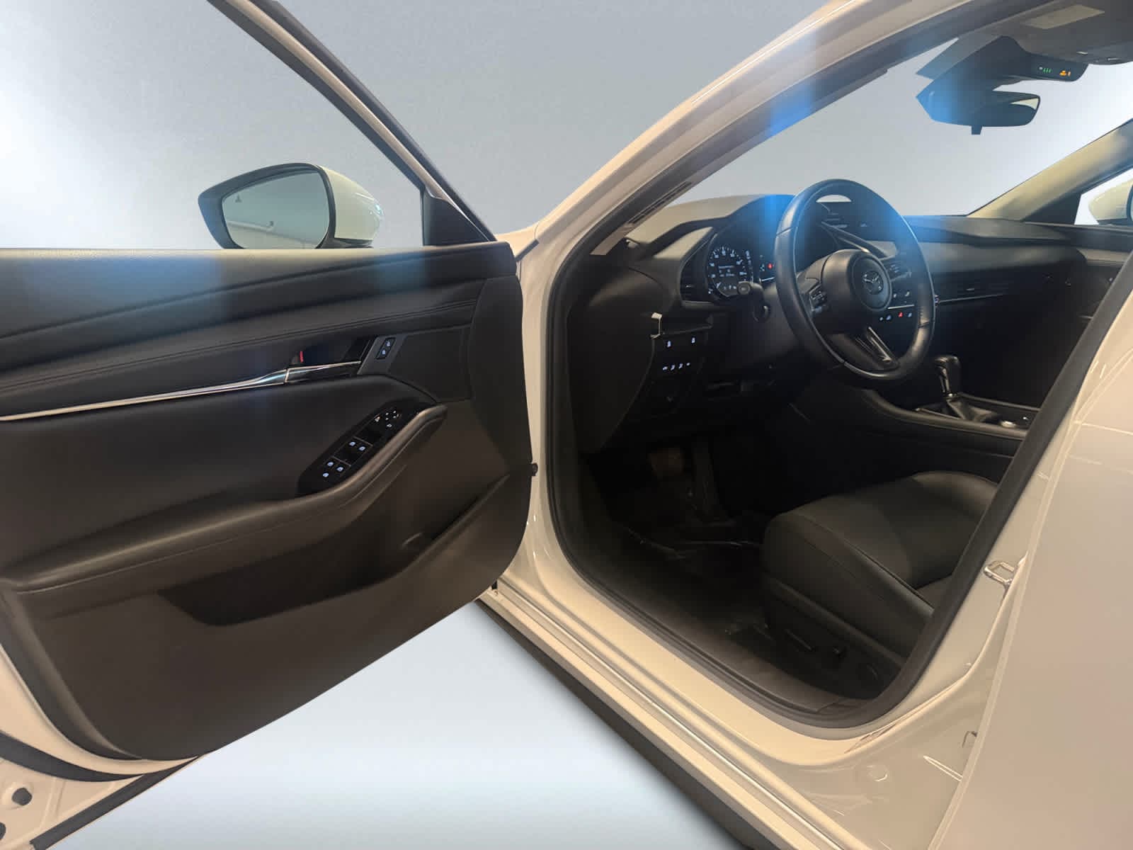 used 2022 Mazda Mazda3 Sedan car, priced at $21,798