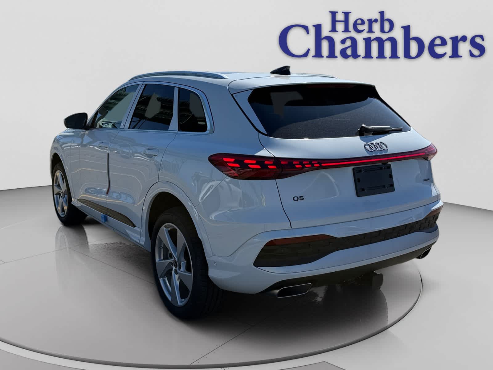 new 2025 Audi Q5 car, priced at $60,630