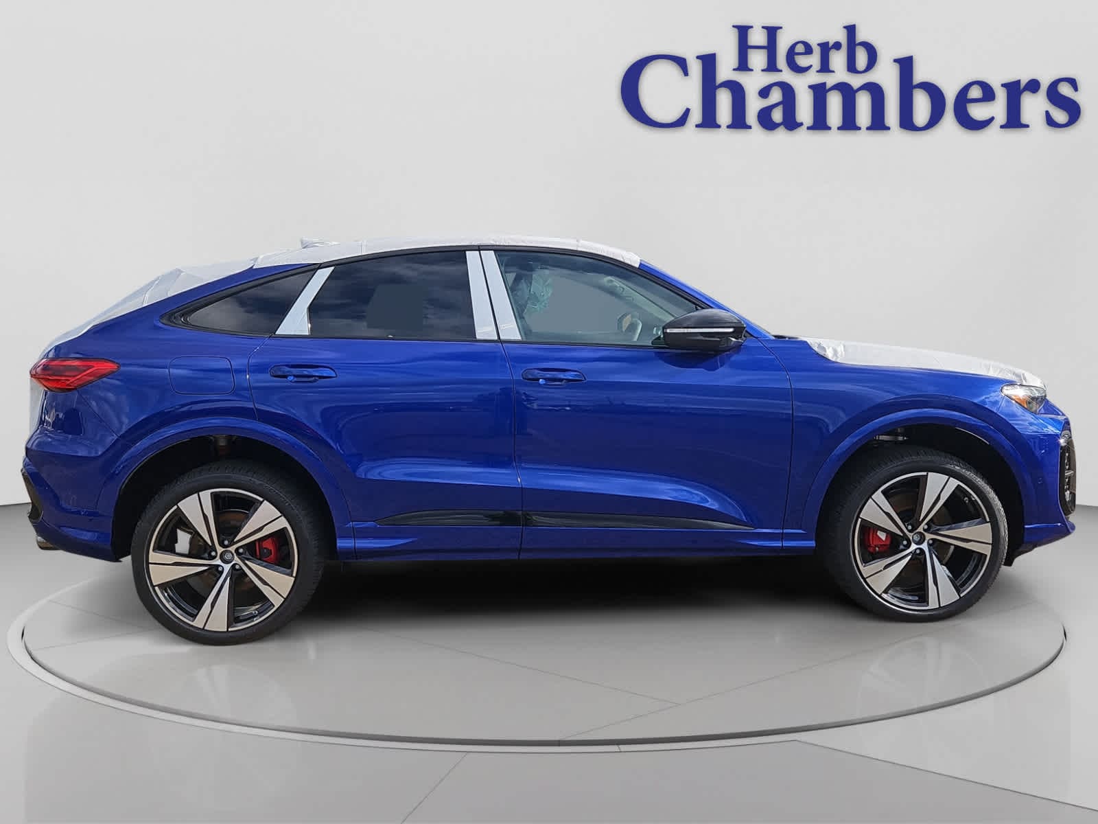 new 2025 Audi SQ5 car, priced at $74,745