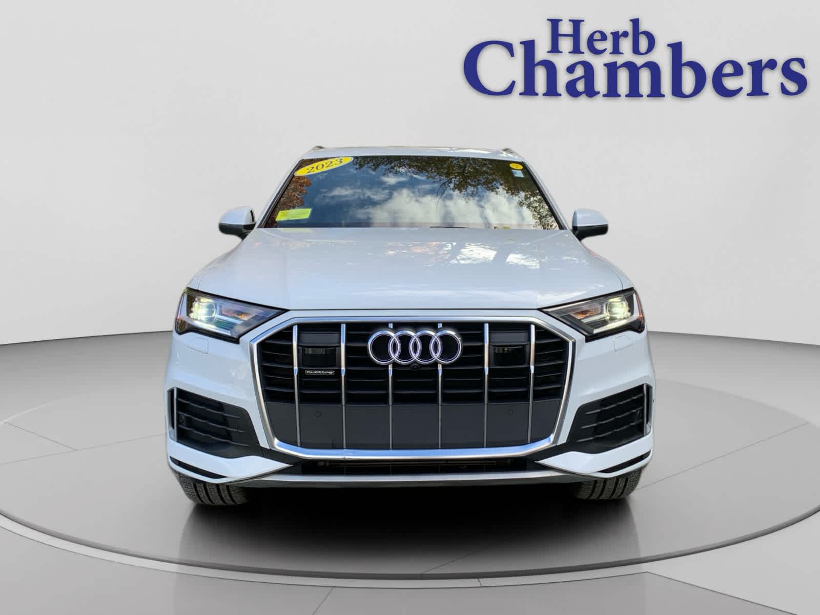 2023 Audi Q7 Premium photo 2