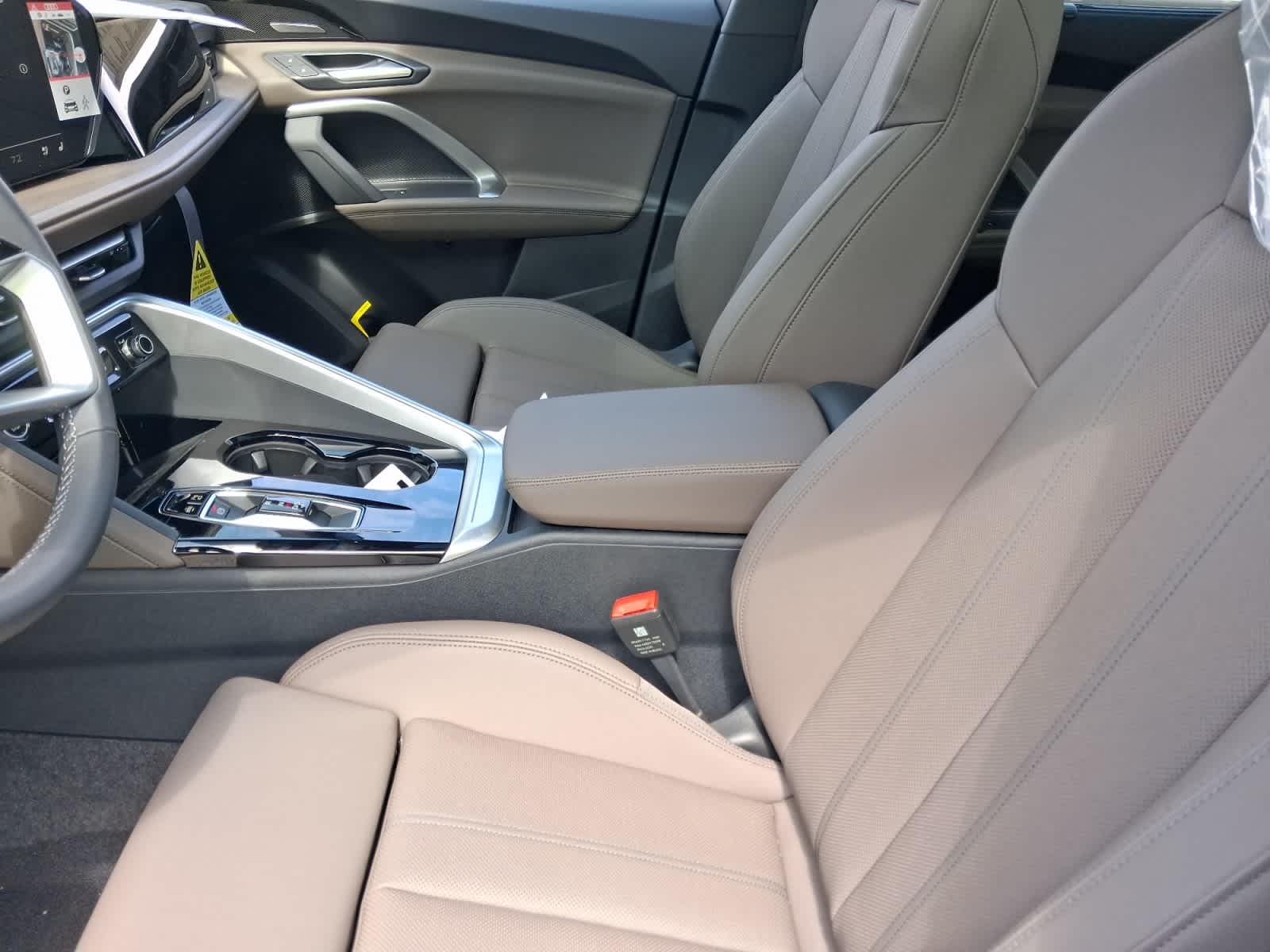 new 2025 Audi Q5 car, priced at $55,780