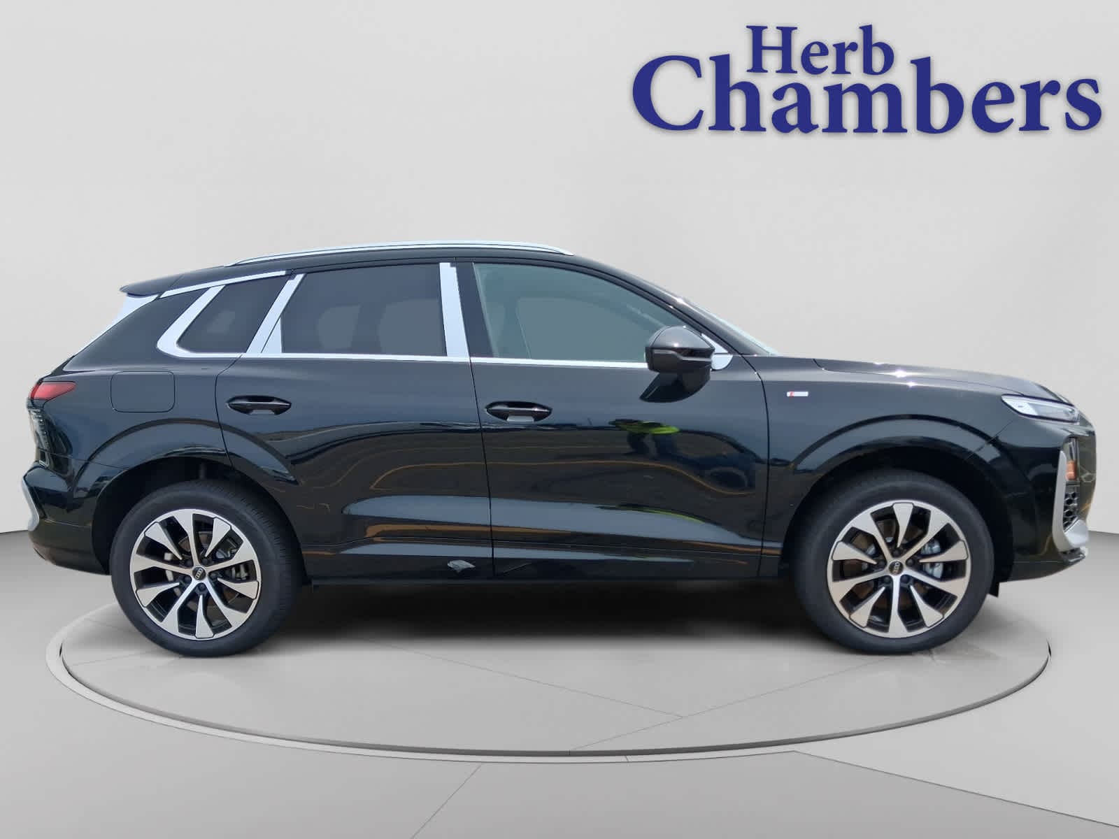 new 2026 Audi Q3 car, priced at $48,070