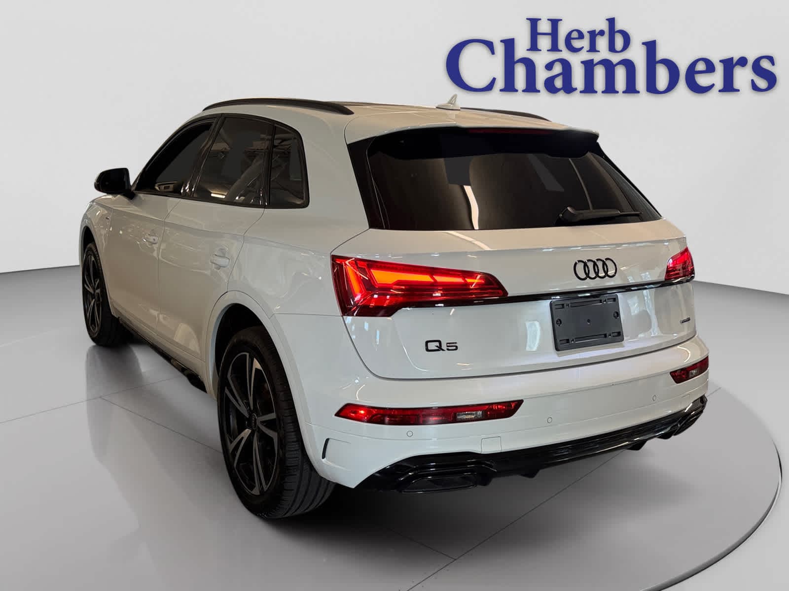 used 2025 Audi Q5 car, priced at $46,798