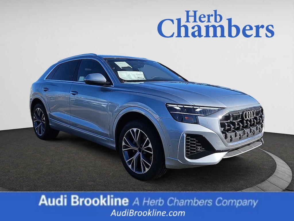 New 2025 Audi Q8 Premium SUV