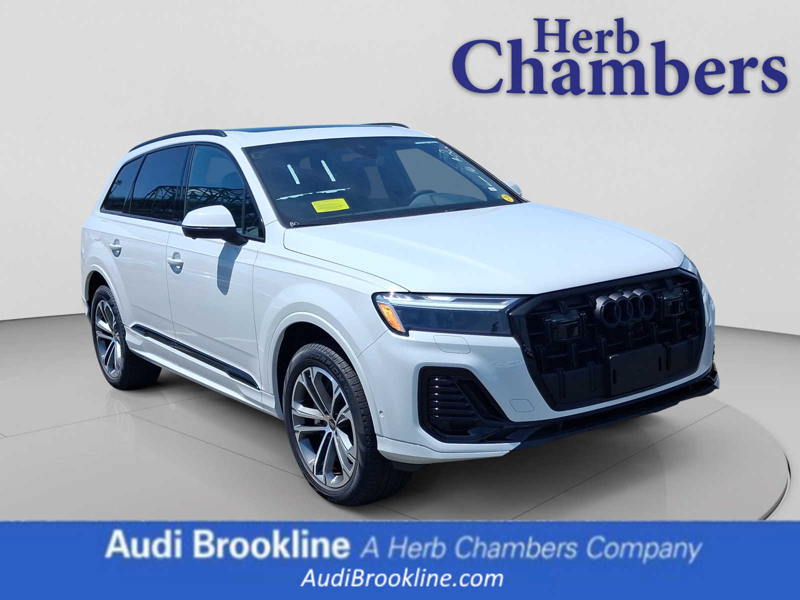 new 2026 Audi Q7 car, priced at $68,445