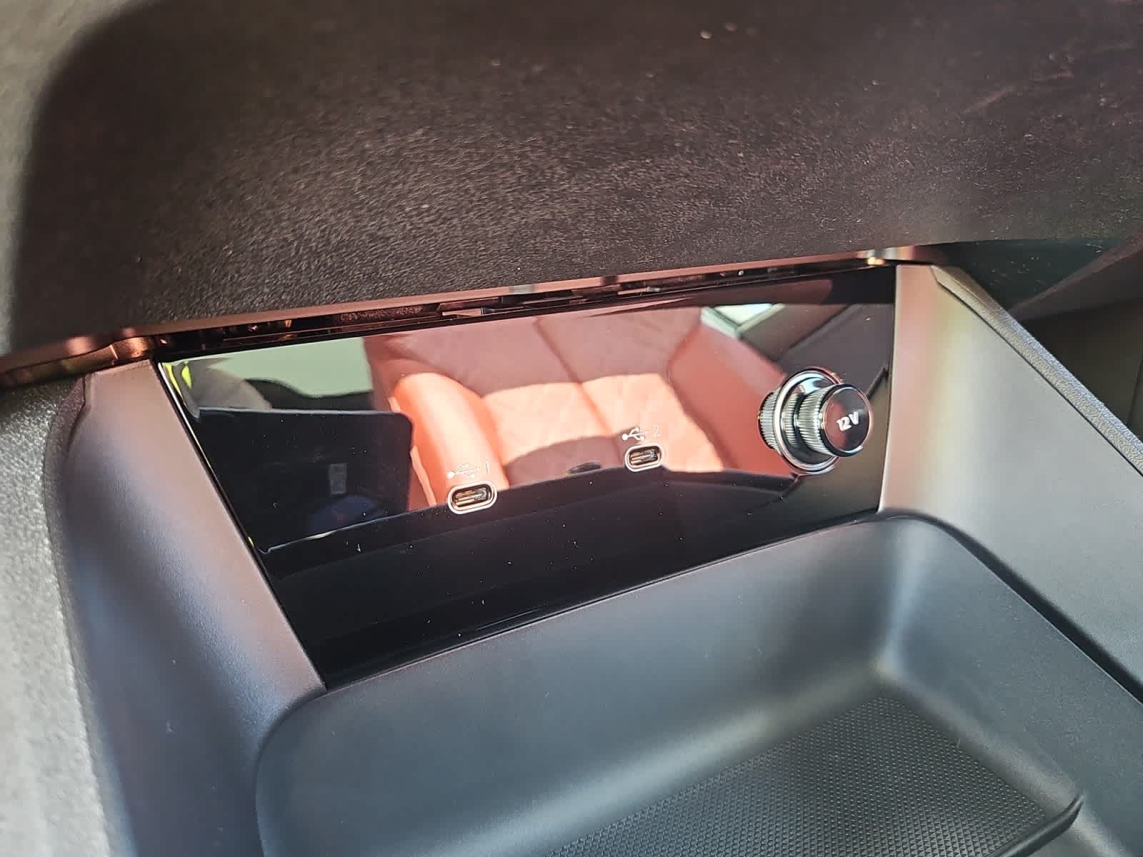 new 2025 Audi S6 Sportback e-tron car, priced at $86,980