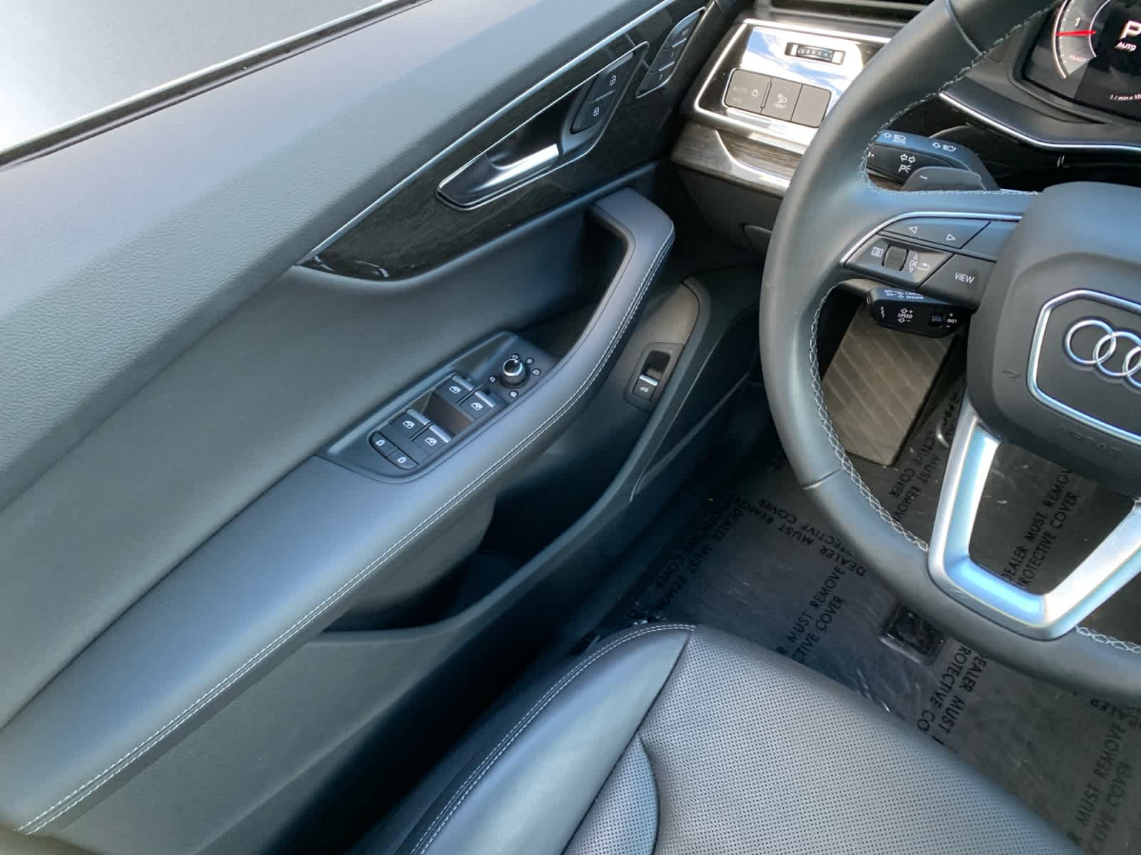 used 2025 Audi Q7 car, priced at $54,998