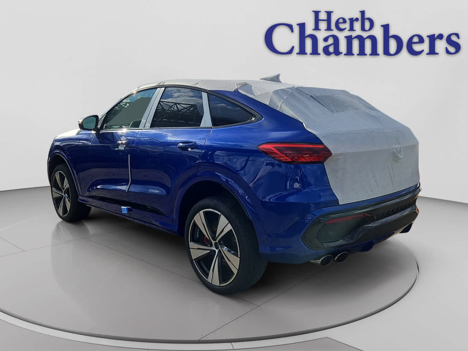 new 2025 Audi SQ5 car, priced at $74,745