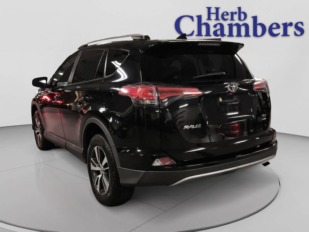 Used 2018 Toyota RAV4 XLE SUV