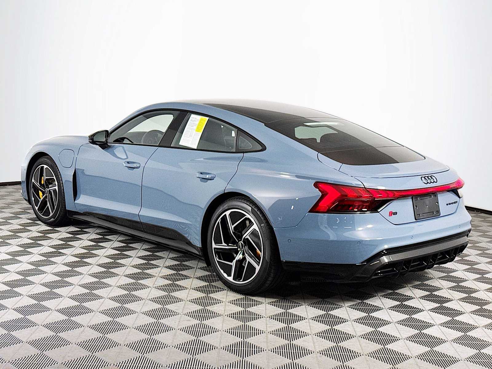 2024 Audi RS e-tron GT Base photo 3