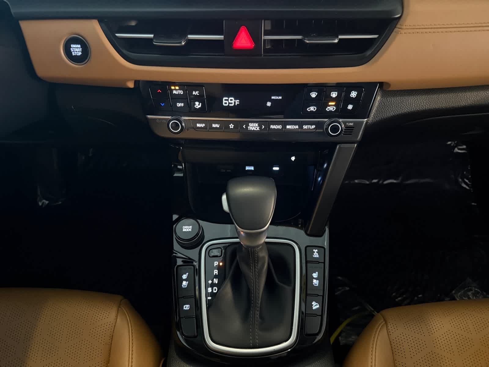 used 2024 Kia Seltos car, priced at $23,998