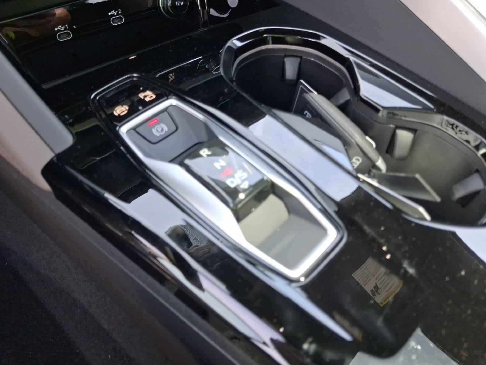 2025 Audi Q5 Premium Plus - Photo 11