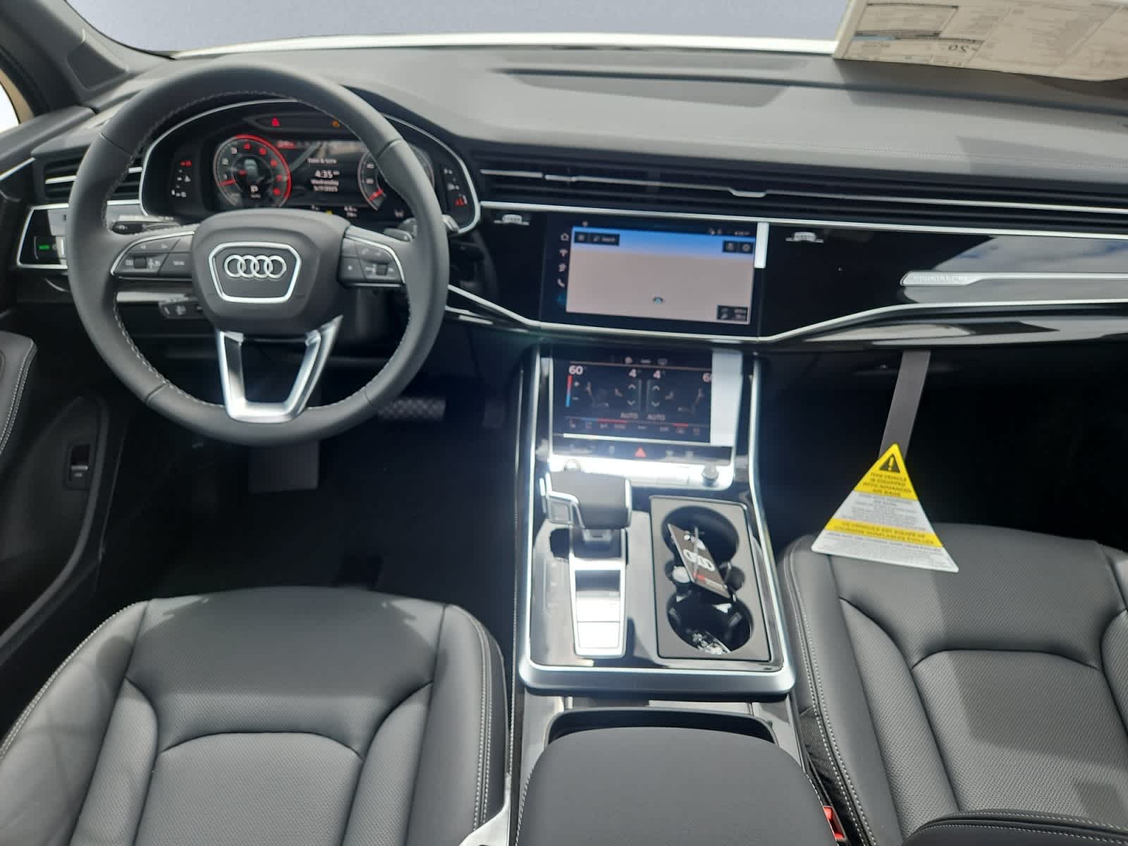 new 2025 Audi Q7 car, priced at $76,575