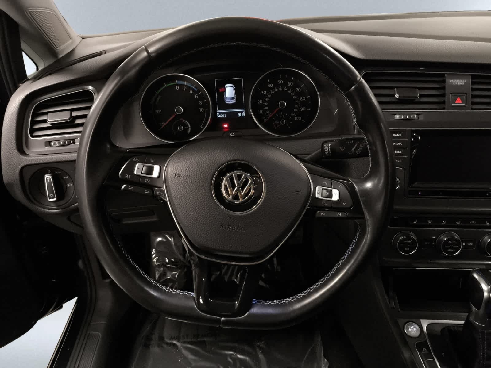 used 2015 Volkswagen e-Golf car, priced at $9,998