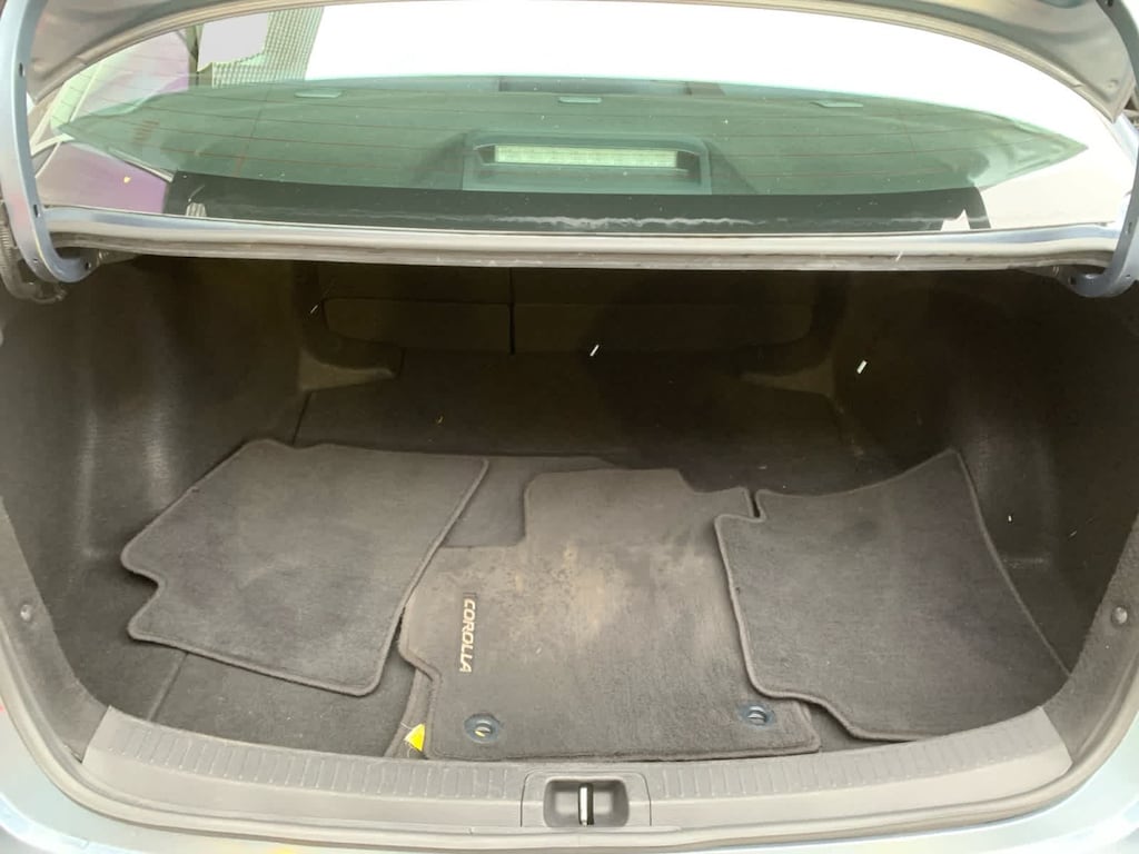 Used 2020 Toyota Corolla LE Sedan