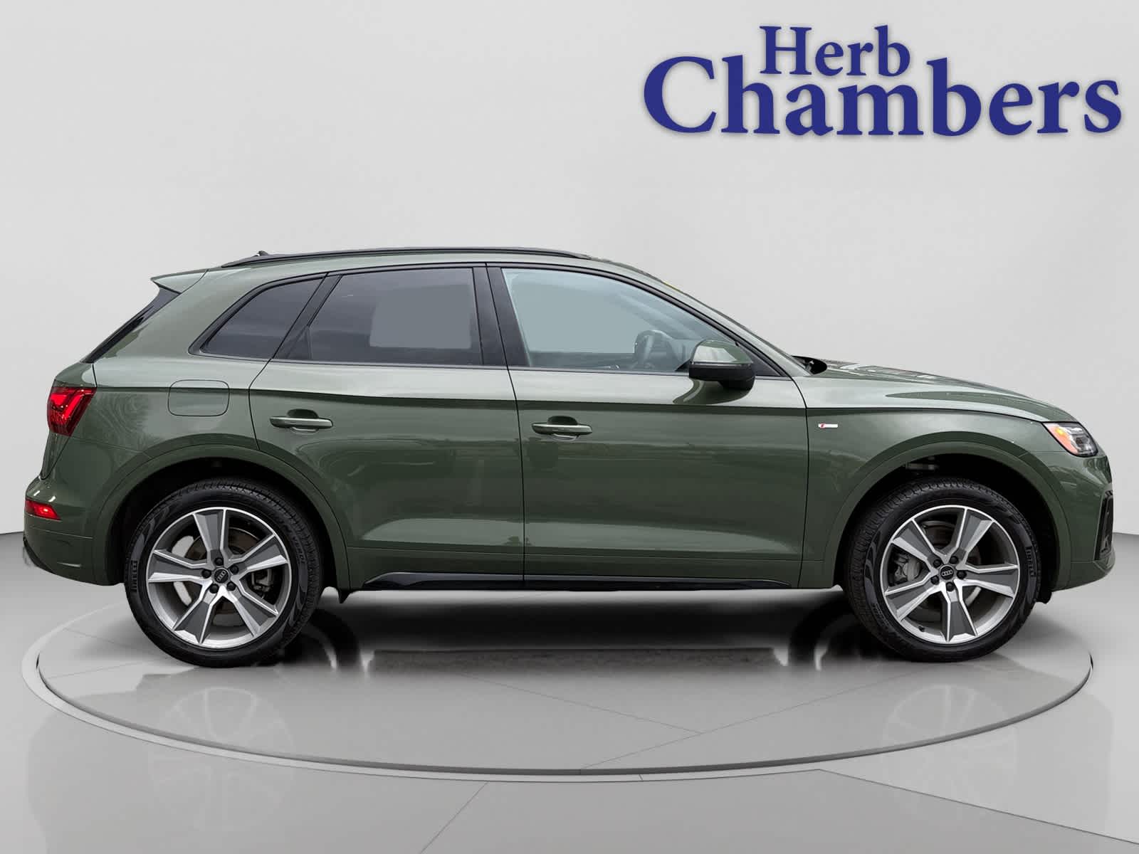 used 2025 Audi Q5 car, priced at $37,598