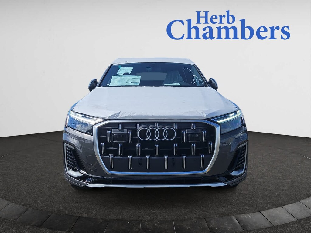 New 2025 Audi Q7 Premium Plus SUV