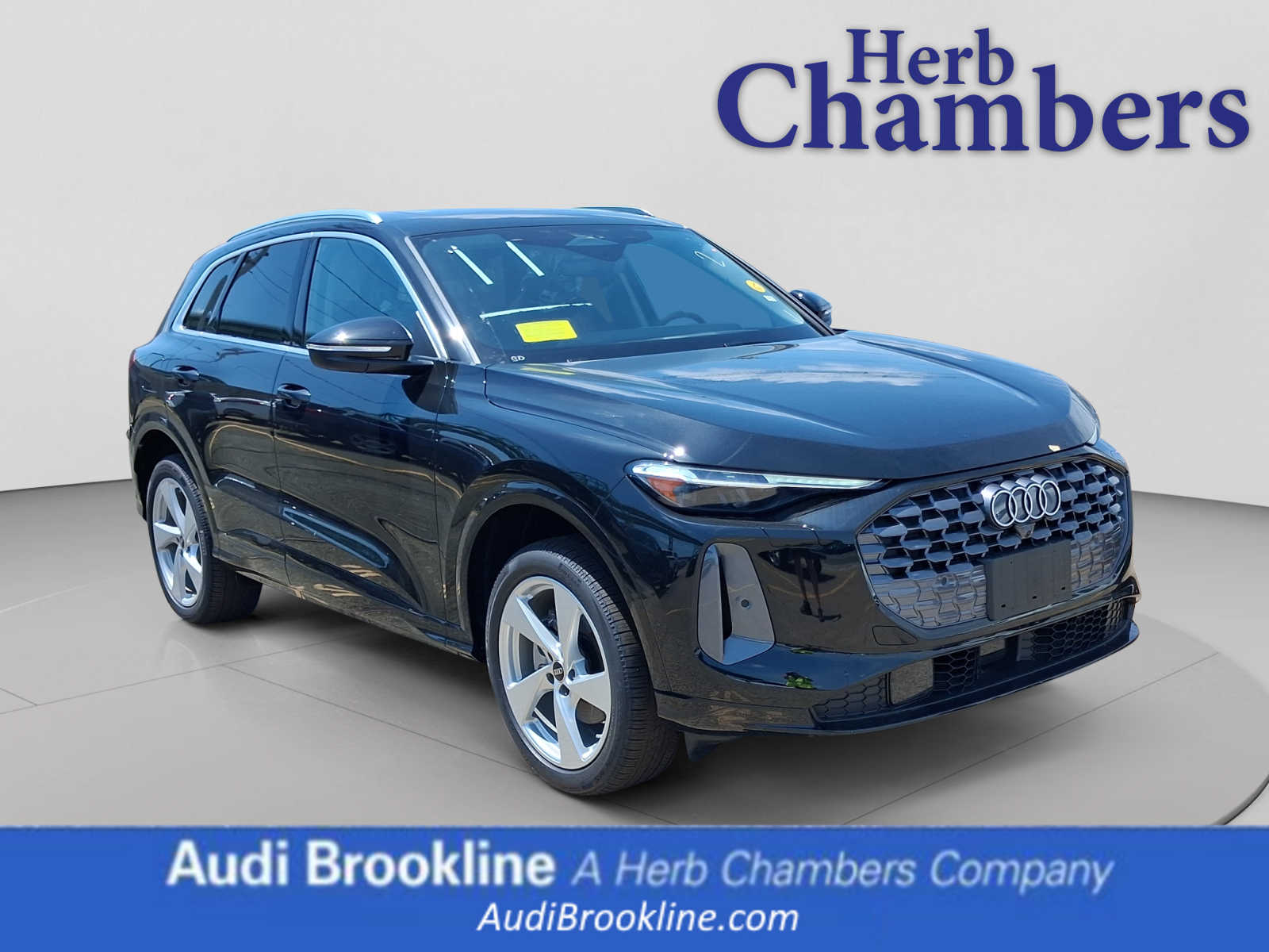 new 2025 Audi Q5 car, priced at $55,780