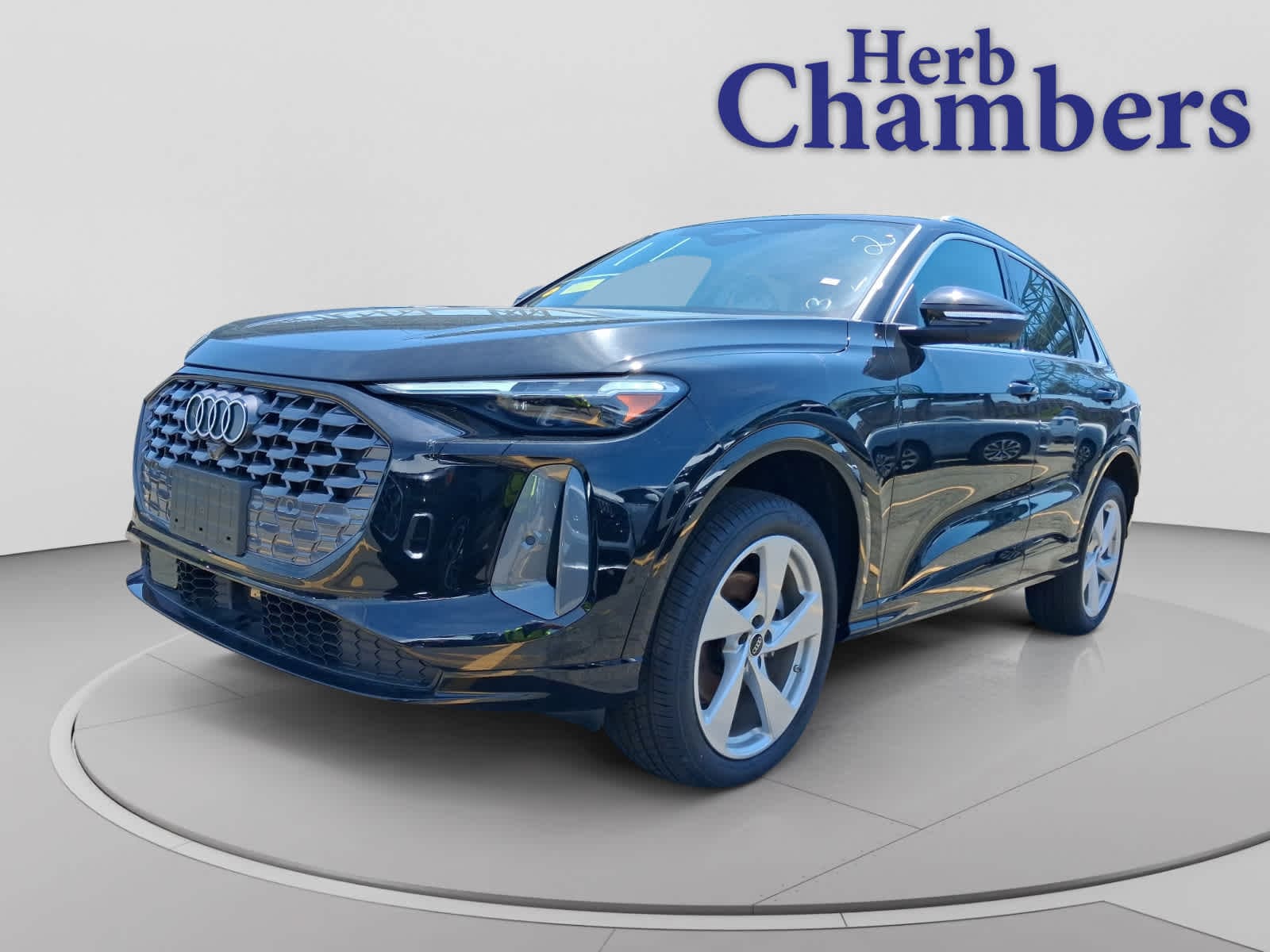 new 2025 Audi Q5 car, priced at $54,883