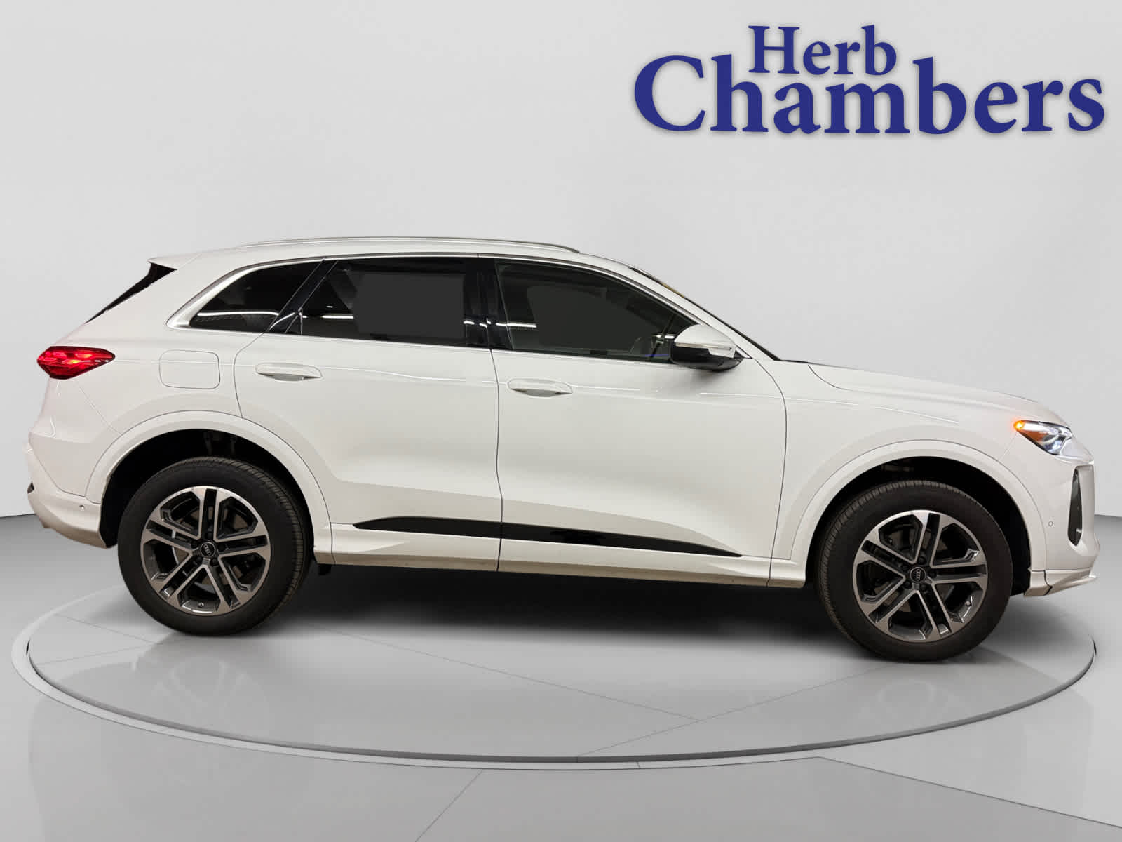 used 2025 Audi New Q5 car, priced at $50,998