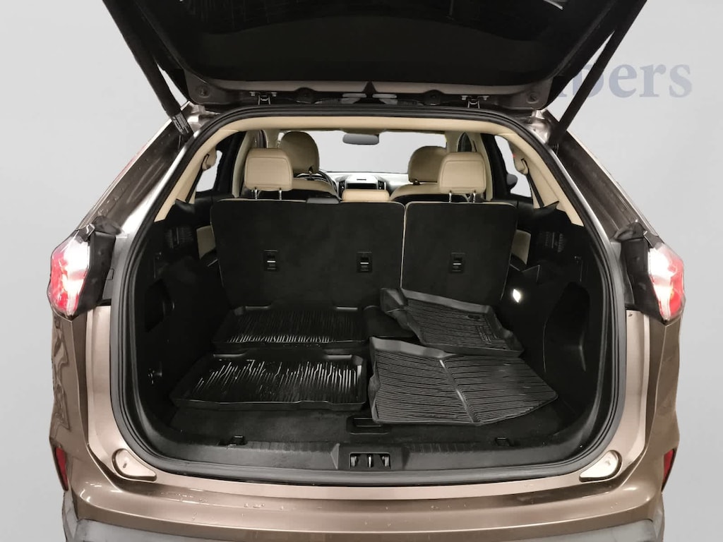 Used 2019 Ford Edge SEL SUV
