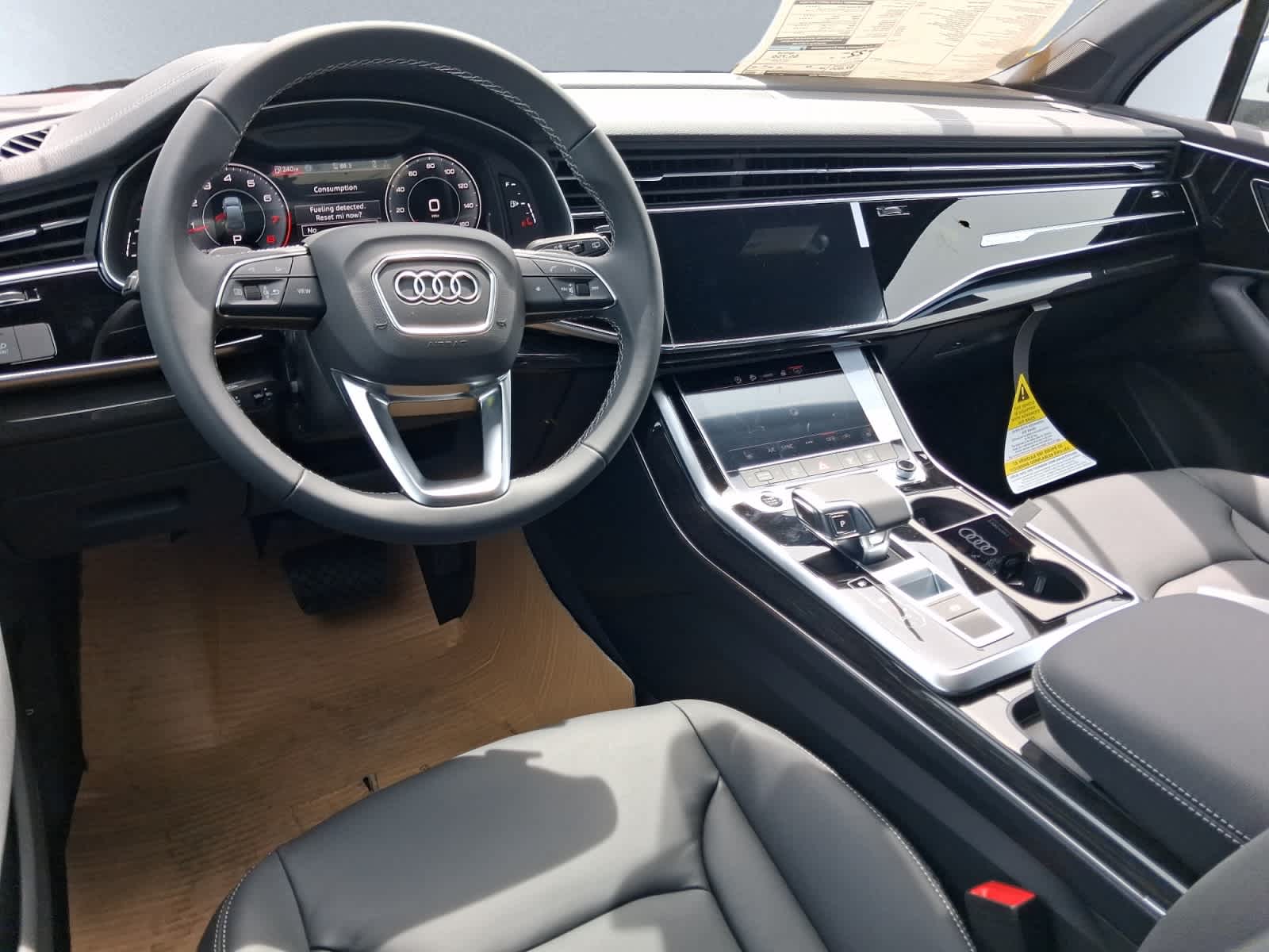new 2026 Audi Q7 car, priced at $68,045