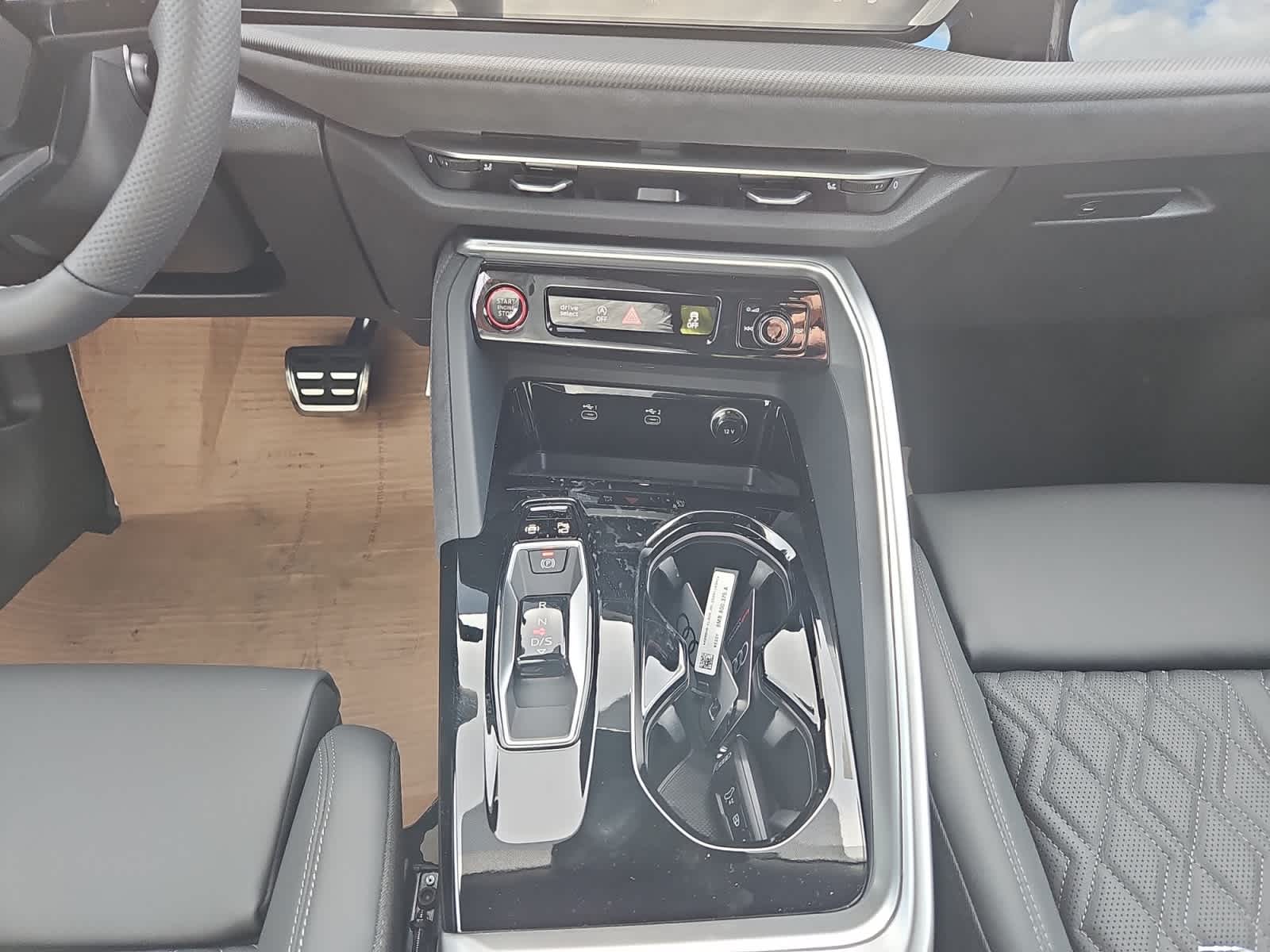 new 2025 Audi SQ5 car, priced at $74,745