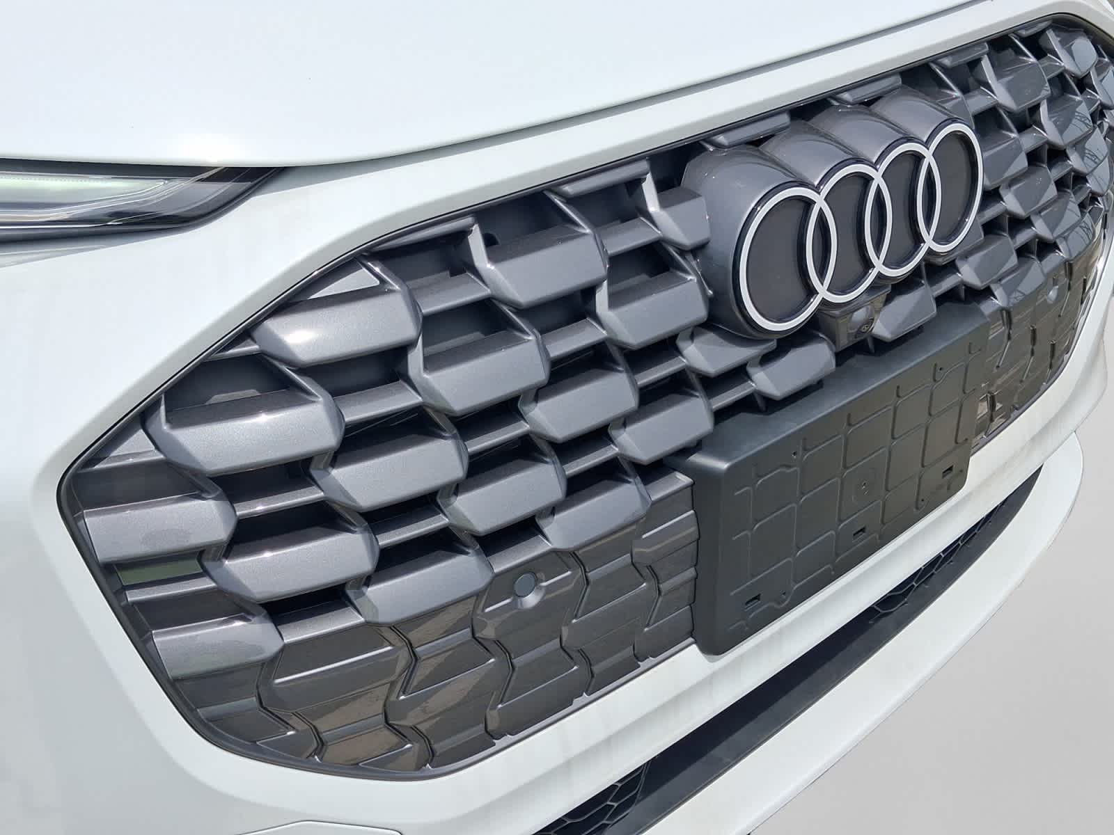 new 2025 Audi Q5 car, priced at $55,780