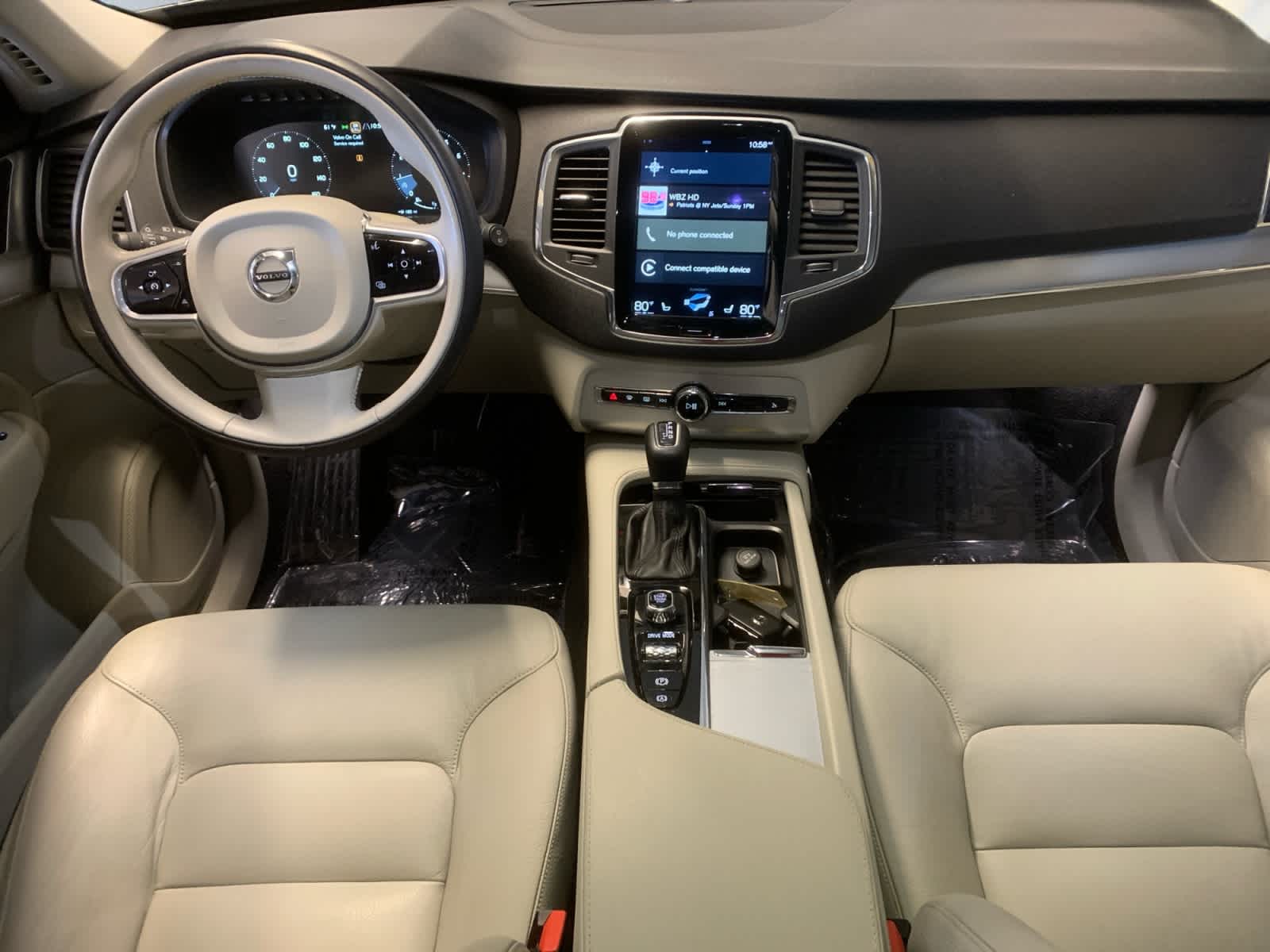 used 2018 Volvo XC90 car, priced at $19,598
