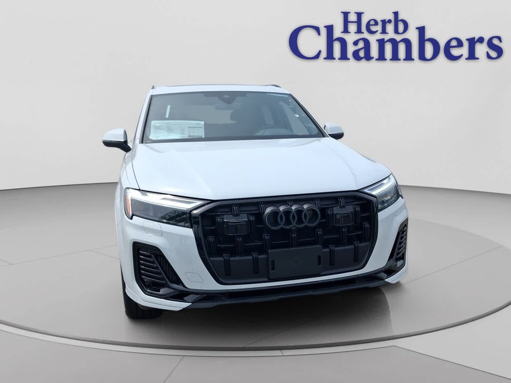 New 2026 Audi Q7 Premium Plus SUV