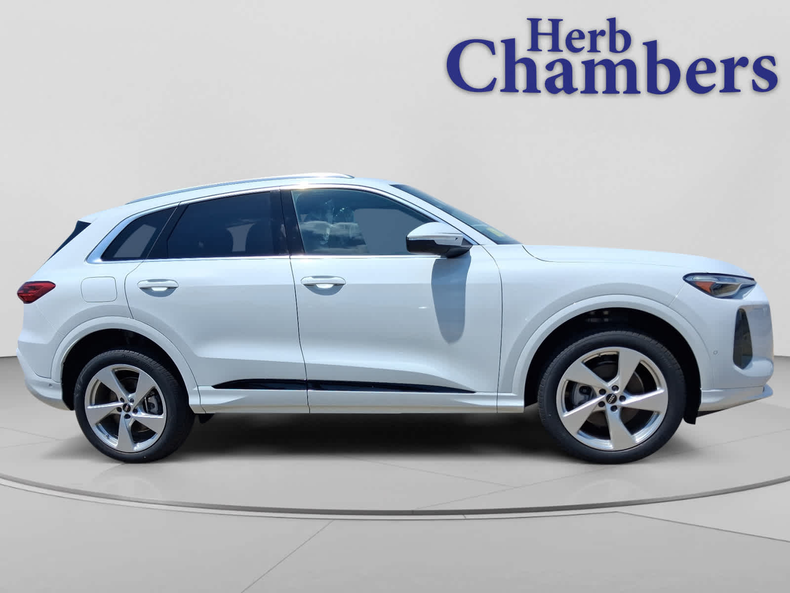 2025 Audi Q5 Premium Plus - Photo 7